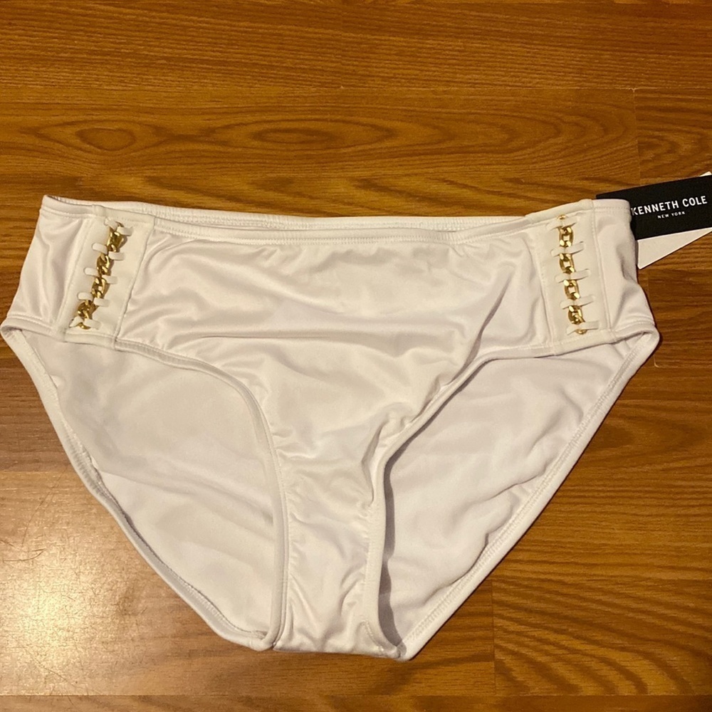 Kenneth Cole Bikini Bottom size XL (BW)
